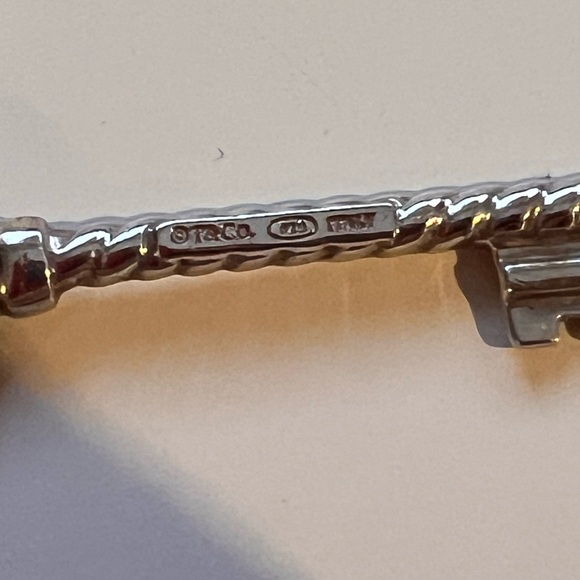 Tiffany & Co Sterling Silver Twisted Rope Heart Key Charm Pendant - Picture 3 of 4